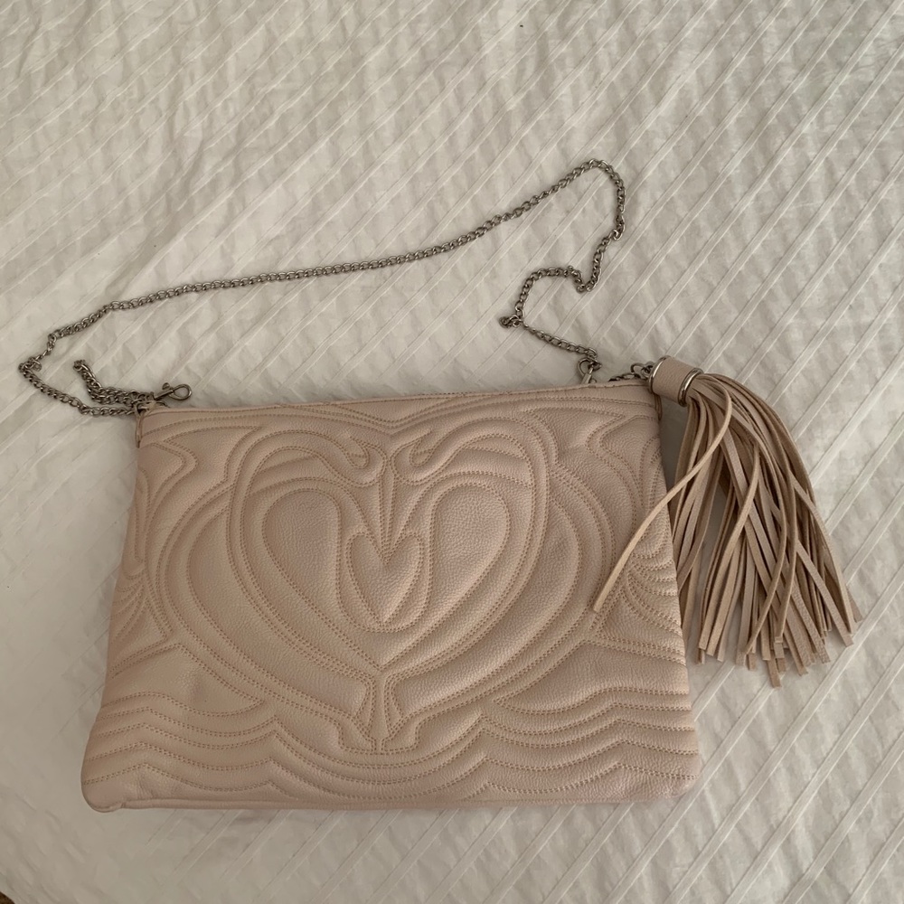 Quilted slip pouch purse with chain strap